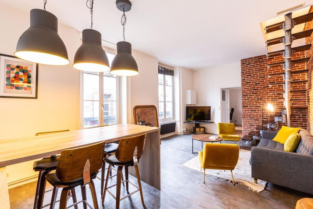 Maison, Appartement Type Triplex Atypique De Charme サン・ブリュー エクステリア 写真